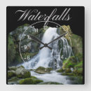 Suche nach wasserfall wanduhren Foto