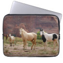 Suche nach horses laptop schutzhüllen Bauernhof