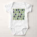 Suche nach hintergrund babykleidung Darstellung