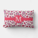 Recherche de mignons coussins Girl
