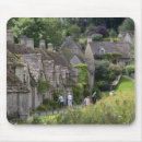 Recherche de villages tapis souris Angleterre
