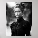 Suche nach schwarzes kleid poster Generativitätsinhalt