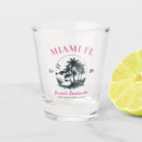Recherche de vacances tropicales bar Pour elle
