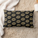 Recherche de lèvres coussins À la mode