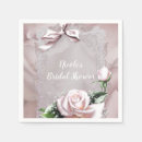Recherche de roses romantiques serviettes Anniversaire
