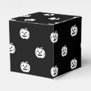 Suche nach kürbislaterne papier geschenk box Halloween