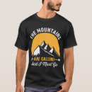 Recherche de montagnes appellent tshirts Aventure