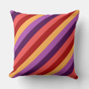 Suche nach violet kissen Bunt