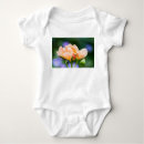 Recherche de harmonie bébé vêtements Rose