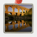 Suche nach pont ornamente Sehenswürdigkeit