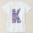 Suche nach bunte buchstaben tshirts Für sie