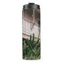 Recherche de feu vert tasses Illustration
