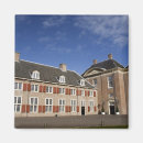 Recherche de bujaruelo magnets Architecture