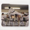 Recherche de coups pied tapis souris Le taekwondo
