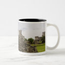 Recherche de ruines tasses Monument