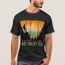 Recherche de montagnes appellent tshirts Camping