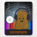 Recherche de disc jockey électronique Drôle