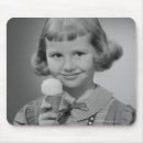 Suche nach nahrung und getränk mousepads Schwarzweiss