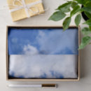 Suche nach weiße wolke seidenpapier Foto