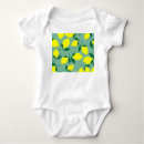 Recherche de simple bébé vêtements Abstrait