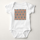 Recherche de simple bébé vêtements Abstrait