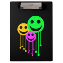 Suche nach im gesicht klemmbrett Glücklich