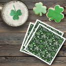 Recherche de trèfle irlandais serviettes Vert