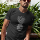 Recherche de contours tshirts Noir
