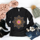 Recherche de mandala coloré tshirts Boho