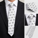 Recherche de styliste cravates Motif