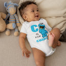 Recherche de monster bébé vêtements Nom