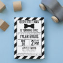 Recherche de bowtie invitations Fête d'anniversaire