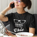 Recherche de geek chic Humour