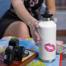Suche nach rosa lippen aufkleber Mode