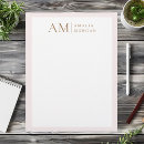 Recherche de papier à en tête Initiale