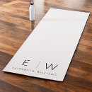 Recherche de modern yoga tapis Monogramme