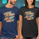 Recherche de futuriste tshirts Typographie