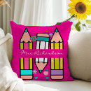 Recherche de crayons coussins Teacher