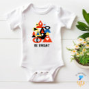 Suche nach dreiecke babykleidung Abstrakt
