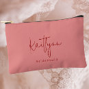 Recherche de trousse accessoires Pour elle