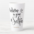Recherche de selfie tasses Moderne