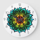 Recherche de mandala arc en ciel horloges Fleur
