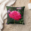 Suche nach profil kissen Rot