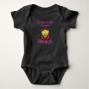 Recherche de étrange bébé vêtements Bizarre
