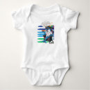 Recherche de dauphin bébé vêtements Plage