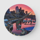 Recherche de image de couleur horloges Nuage