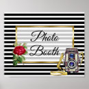 Suche nach weiße blume auf schwarzem hintergrund poster Rot