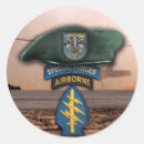 Recherche de vétérans autocollants Military