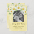 Recherche de arrière plan jaune invitations Floral