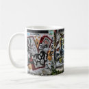 Recherche de graffiti coloré tasses Rue